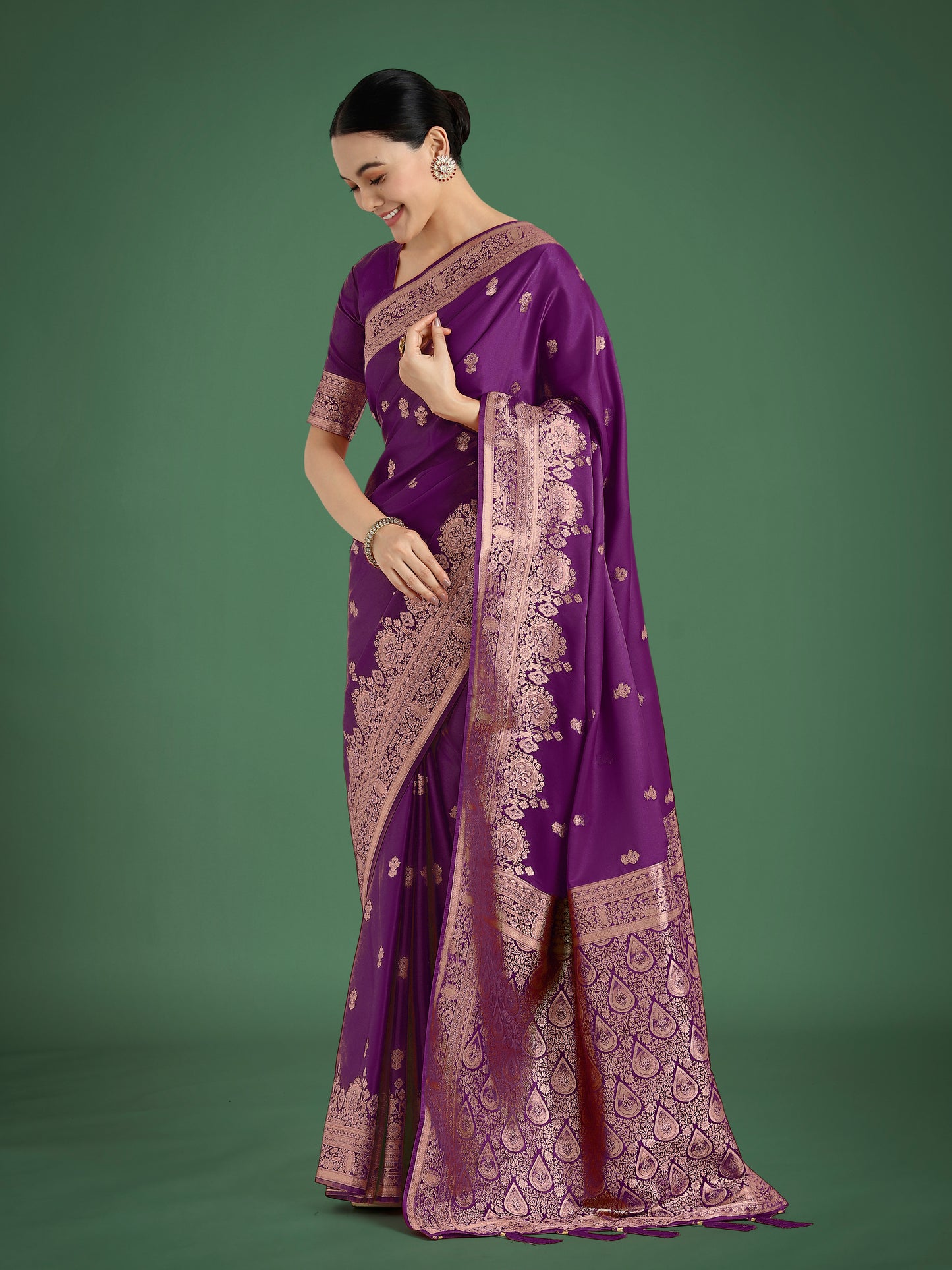 Dhiyona MJ Purple With Gold Bordar Banarasi Woven Satin Saree