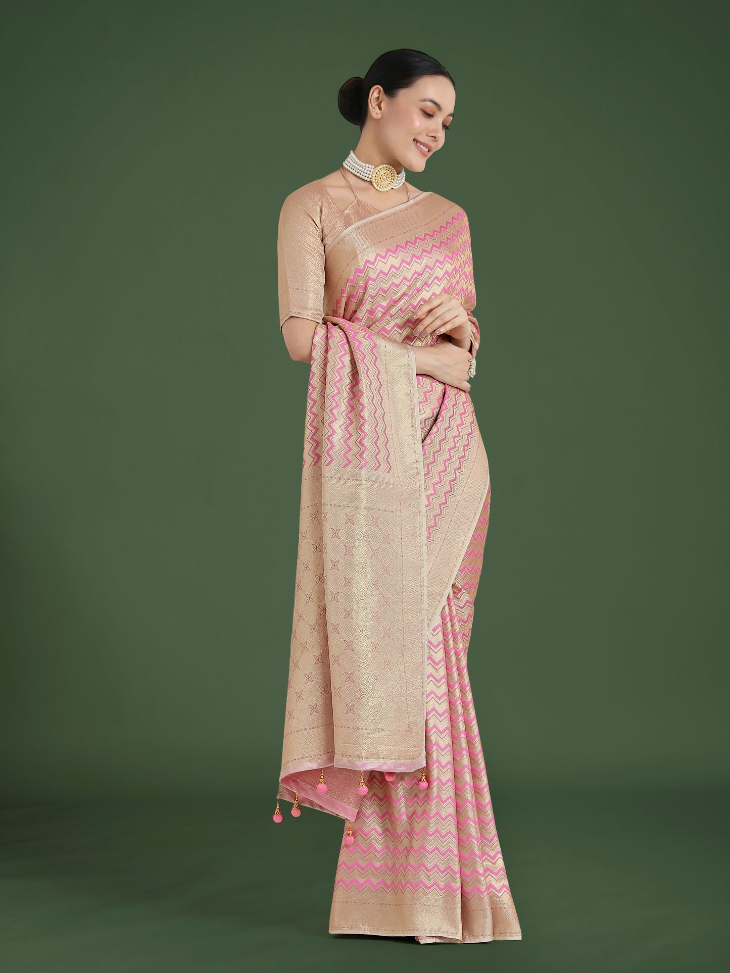 Dhiyona MJ Wonderful Light Pink Soft Banarasi Satin Silk Leheriya Design Saree