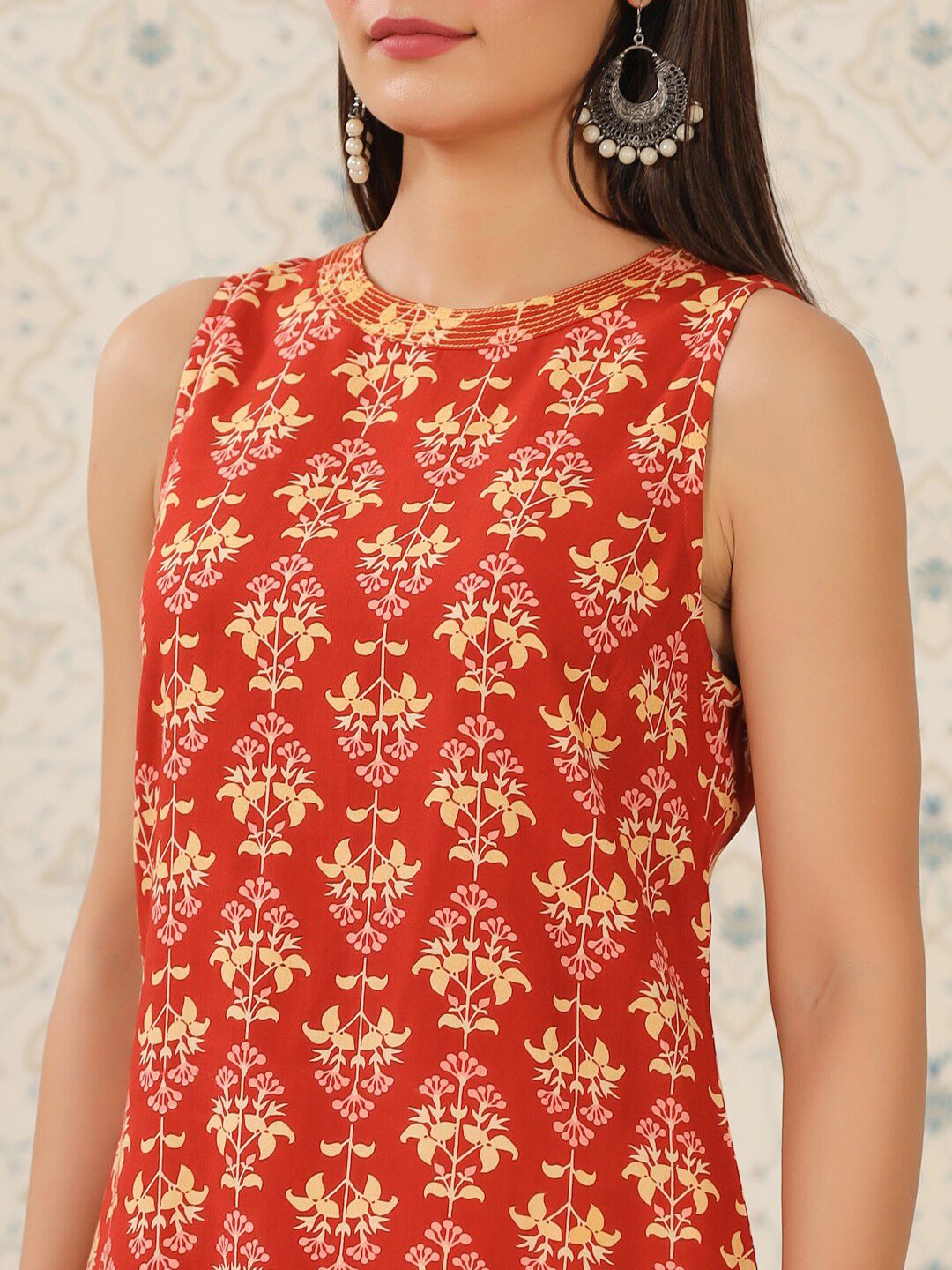 Dhiyona OD  Ethnic Motifs Printed Sleeveless Straight Kurta