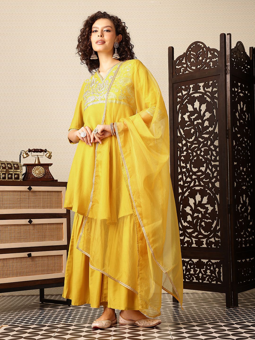 Dhiyona HOP Ethnic Motifs Yoke Design Thread Work Jashn Kurta with Sharara & Dupatta