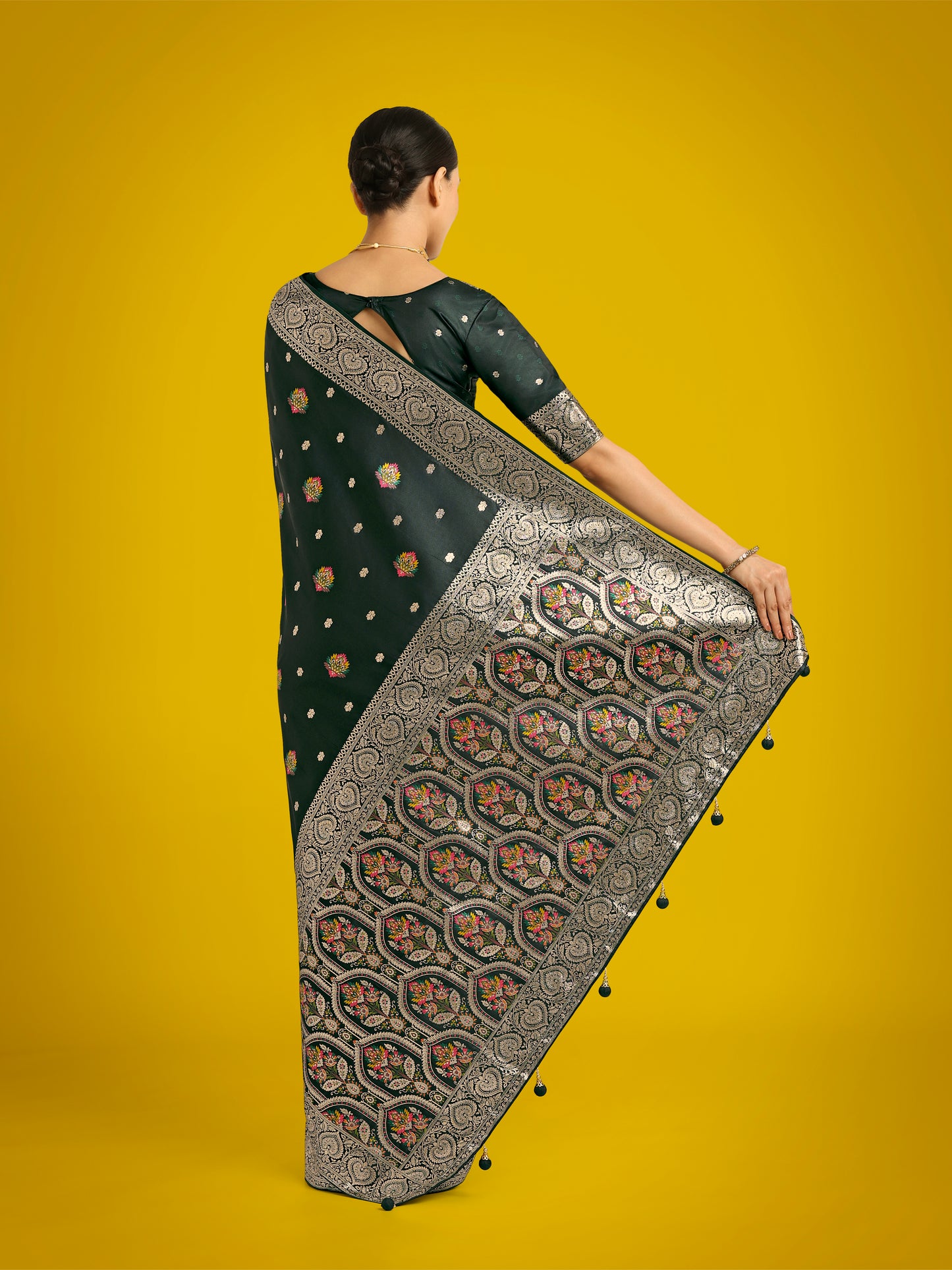 Dhiyona MJ Dark Green Charming Soft Banarasi Zari Woven Designer Satin Silk Saree With Lovely Blouse Piece