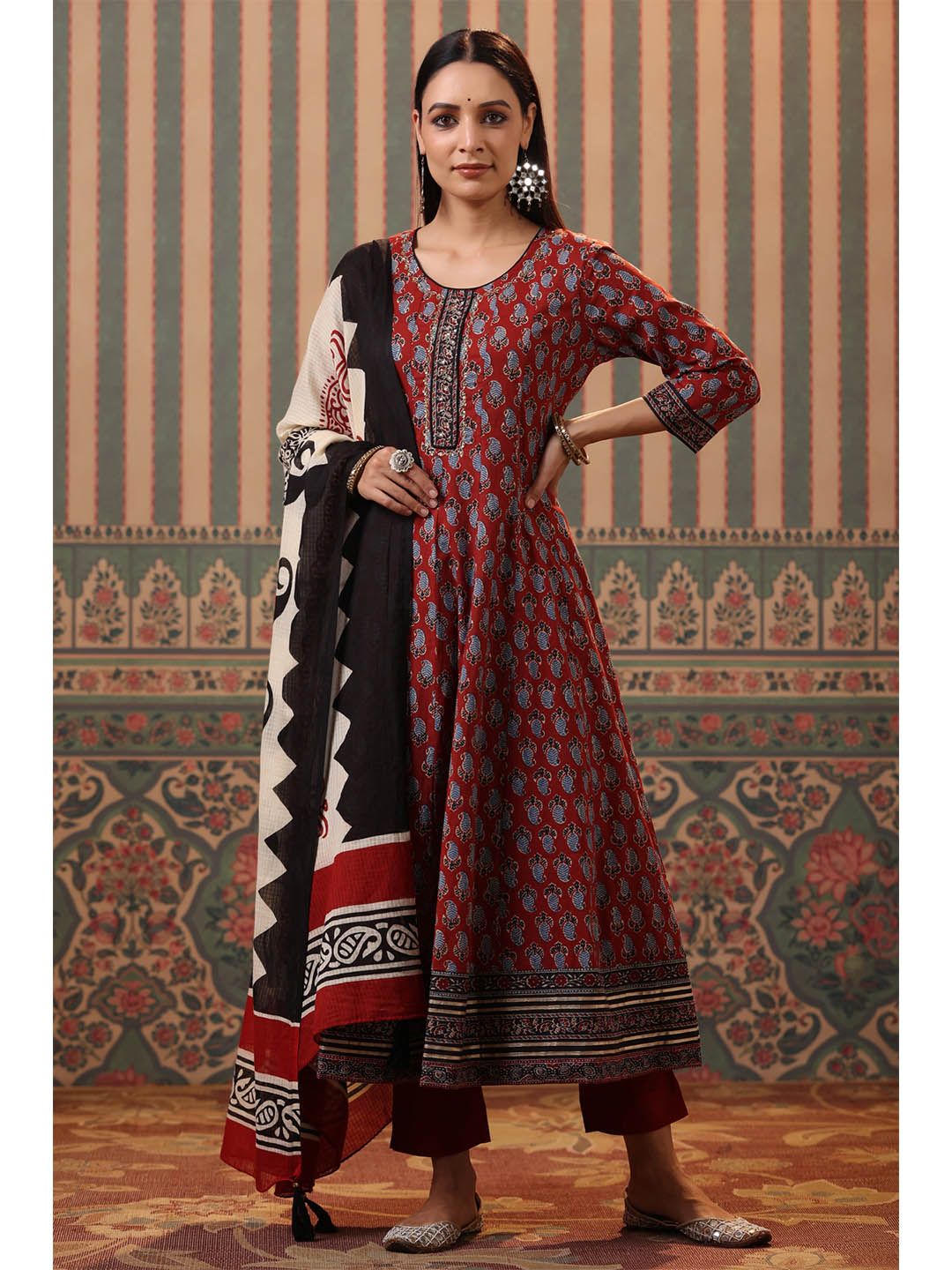 Dhiyona RR Women's Maroon Ethnic Motifs Printed Aari Work Pure Cotton Kurta with Trousers & With Dupatta
