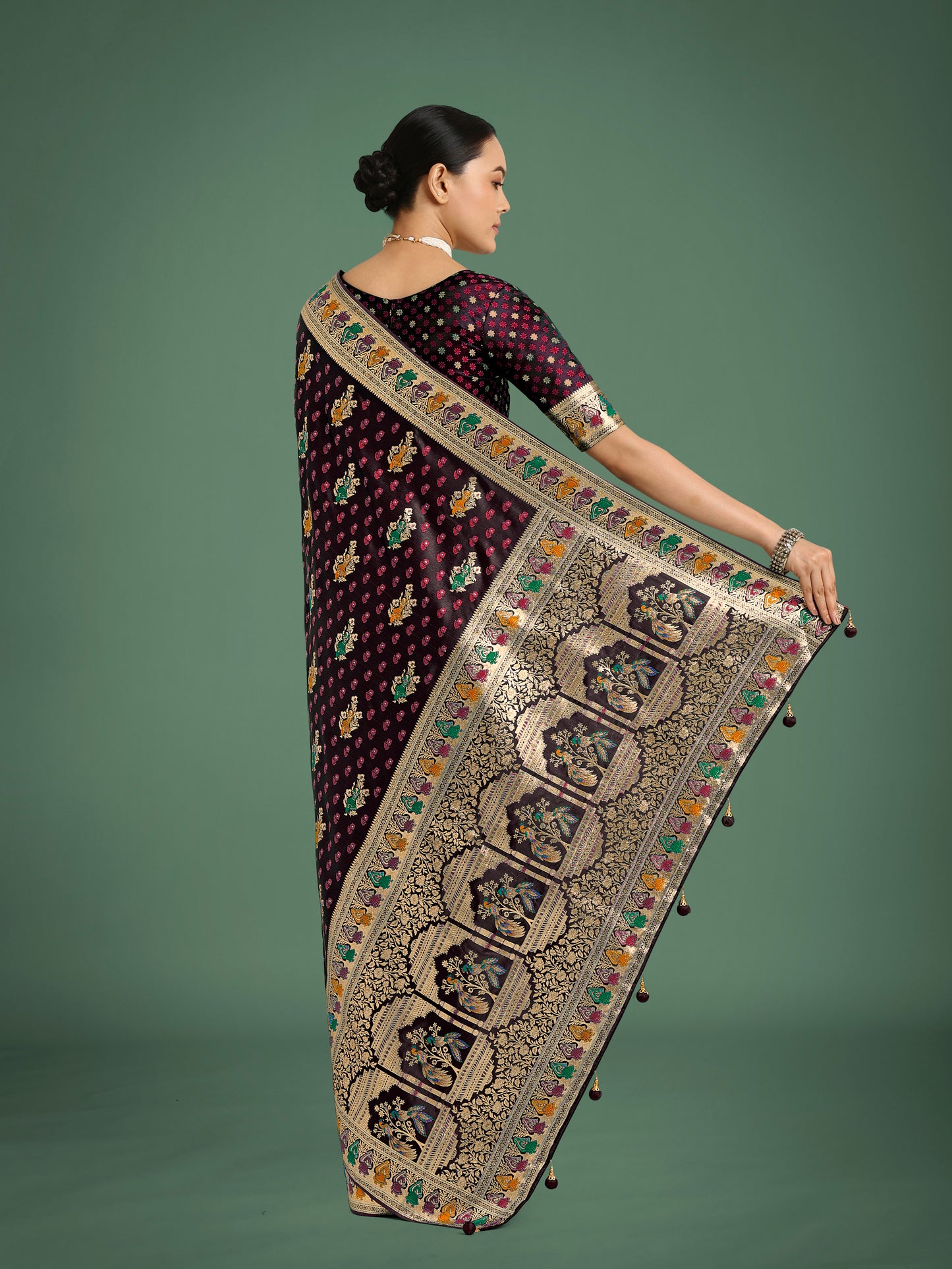 Dhiyona MJ Maroon With Gold Bordar Banarasi Zari Woven Satin Saree