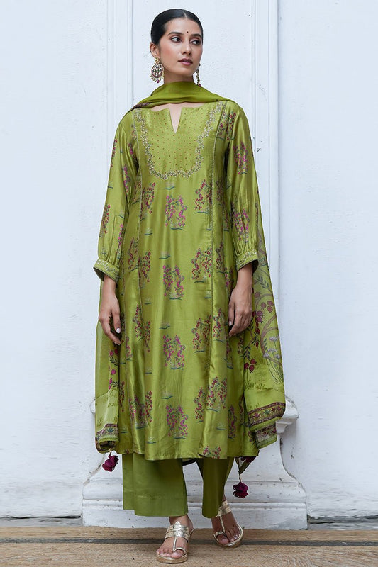 Women's Henna Green Raw Silk Salwar Suit With Organza Dupatta