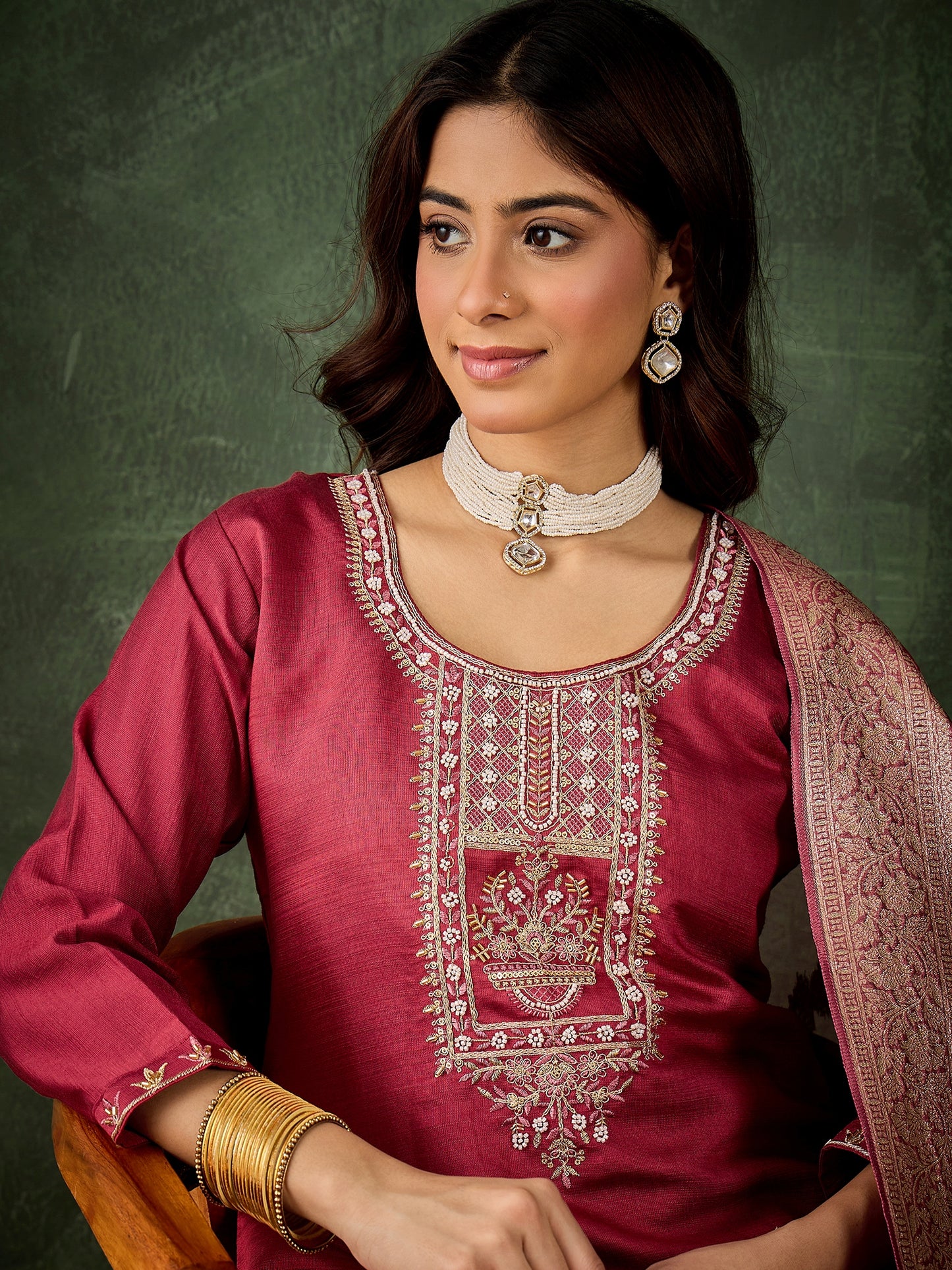 Dhiyona VV Neria Women Ethnic Motifs Embroidered Kurta with Trousers & Dupatta
