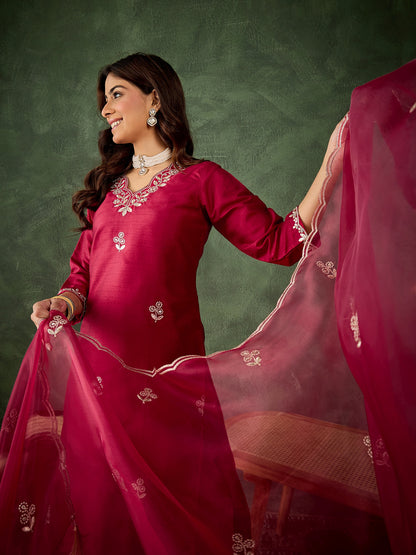 Dhiyona VV Iraaya Red Women Kurta and Pant Dupatta Sets Silk Blend Fabrics with Embroidery