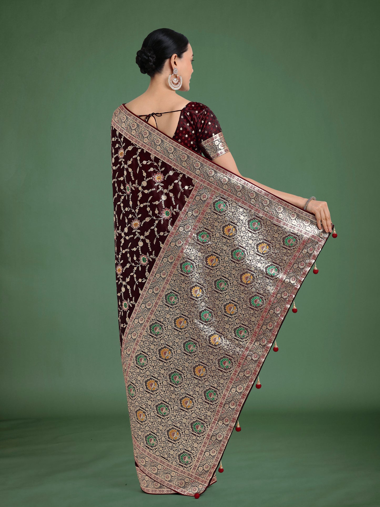 Dhiyona MJ Maroon Zari Woven Banarasi Classic Satin Silk Saree