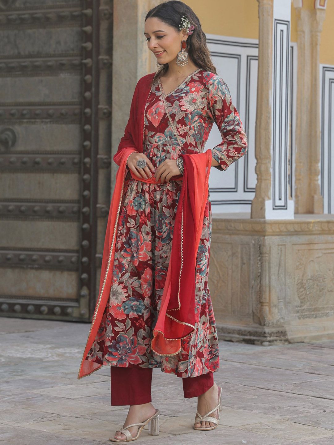 Dhiyona RR Women's Floral Printed V-Neck Gotta Patti A-Line Kurta & Trousers With Dupatta