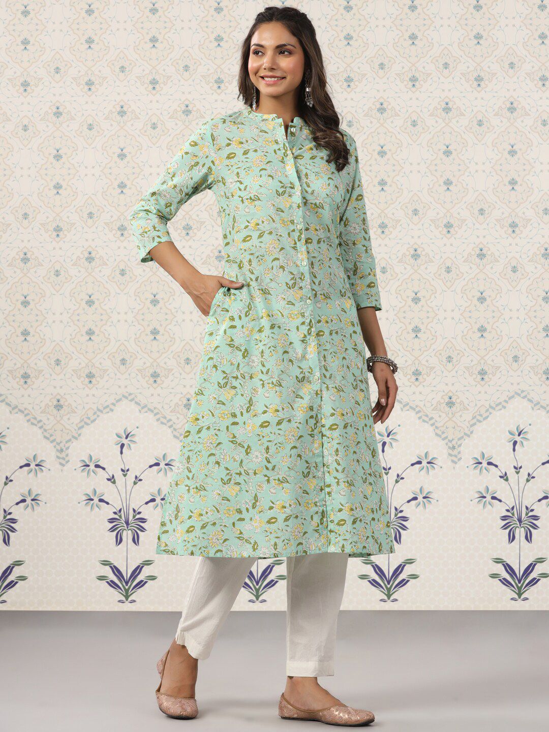 Dhiyona OD  Floral Printed Band Collar Pure Cotton Kurta