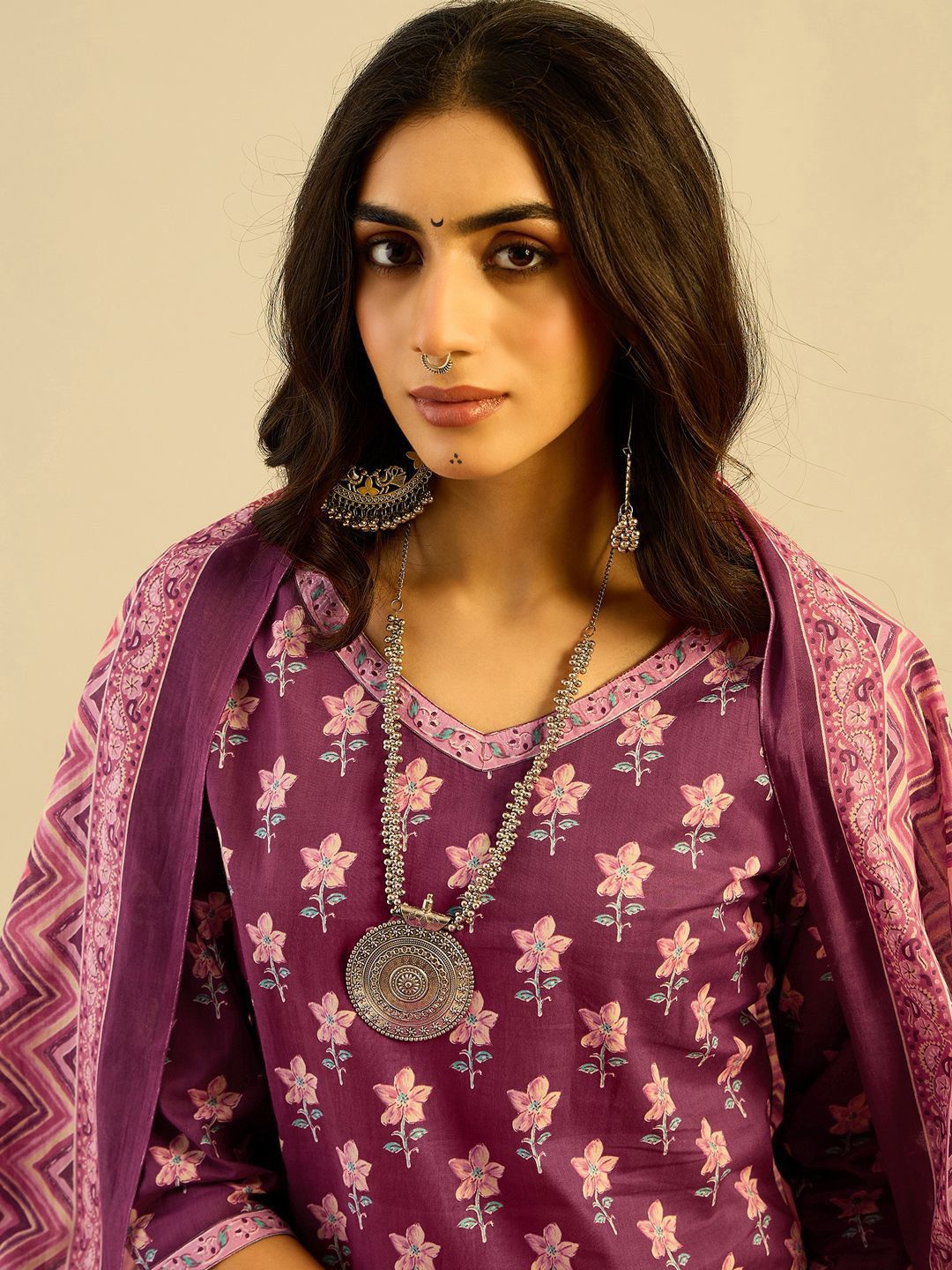 Dhiyona IE Purple Floral Printed V-Neck Pure Cotton Straight Kurta with Trousers & Dupatta