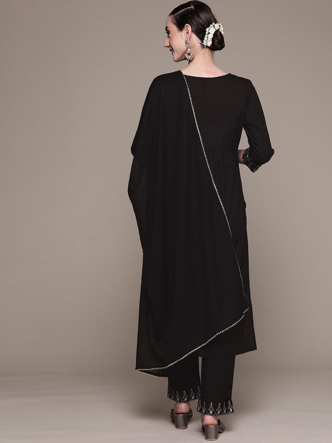 Dhiyona IS Women's Ethnic Motifs Embroidered Mirror Work High Slit Kurta with Trousers & Dupatta