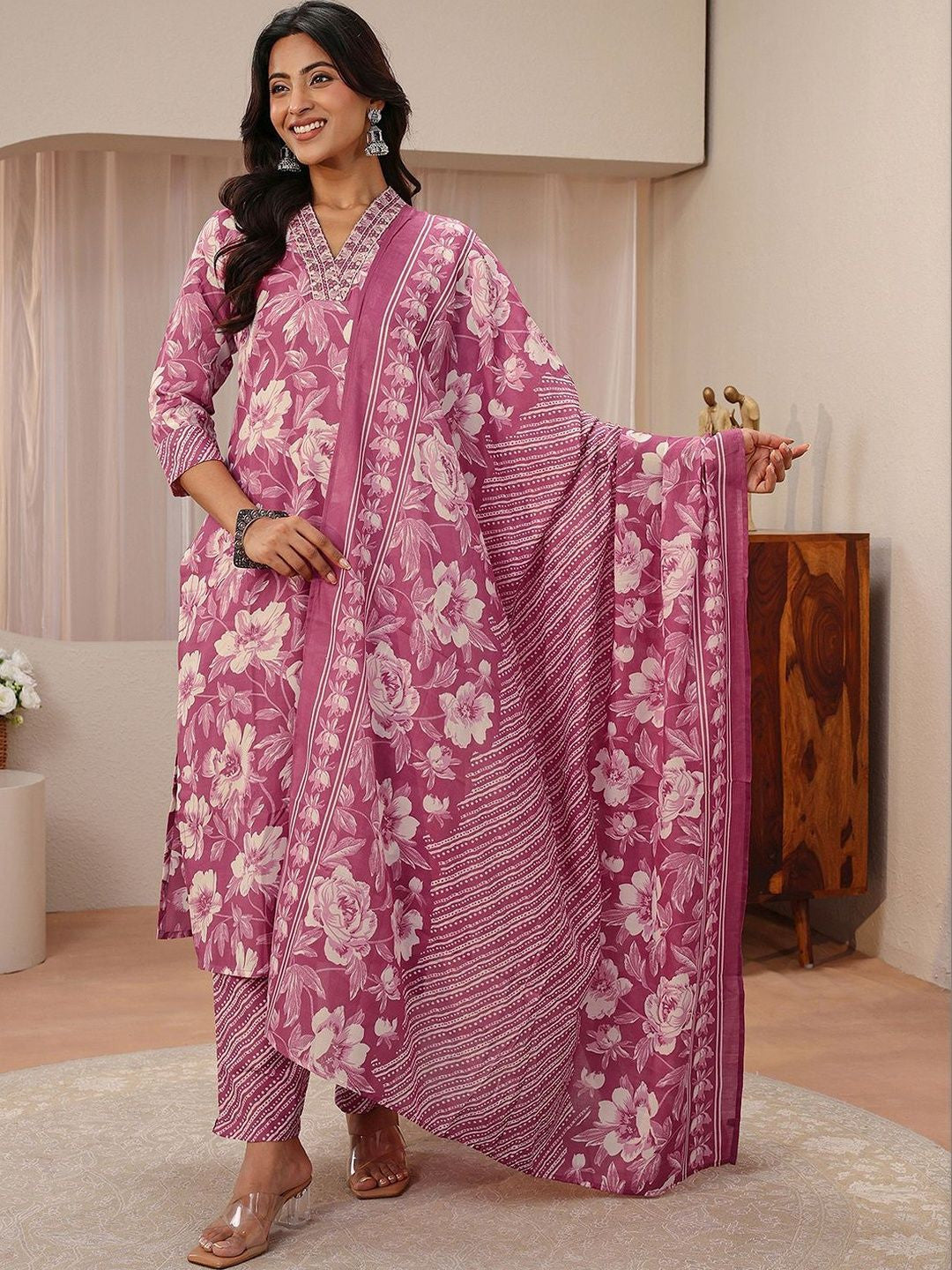 Dhiyona LB Pink Floral Printed Straight Suit Set