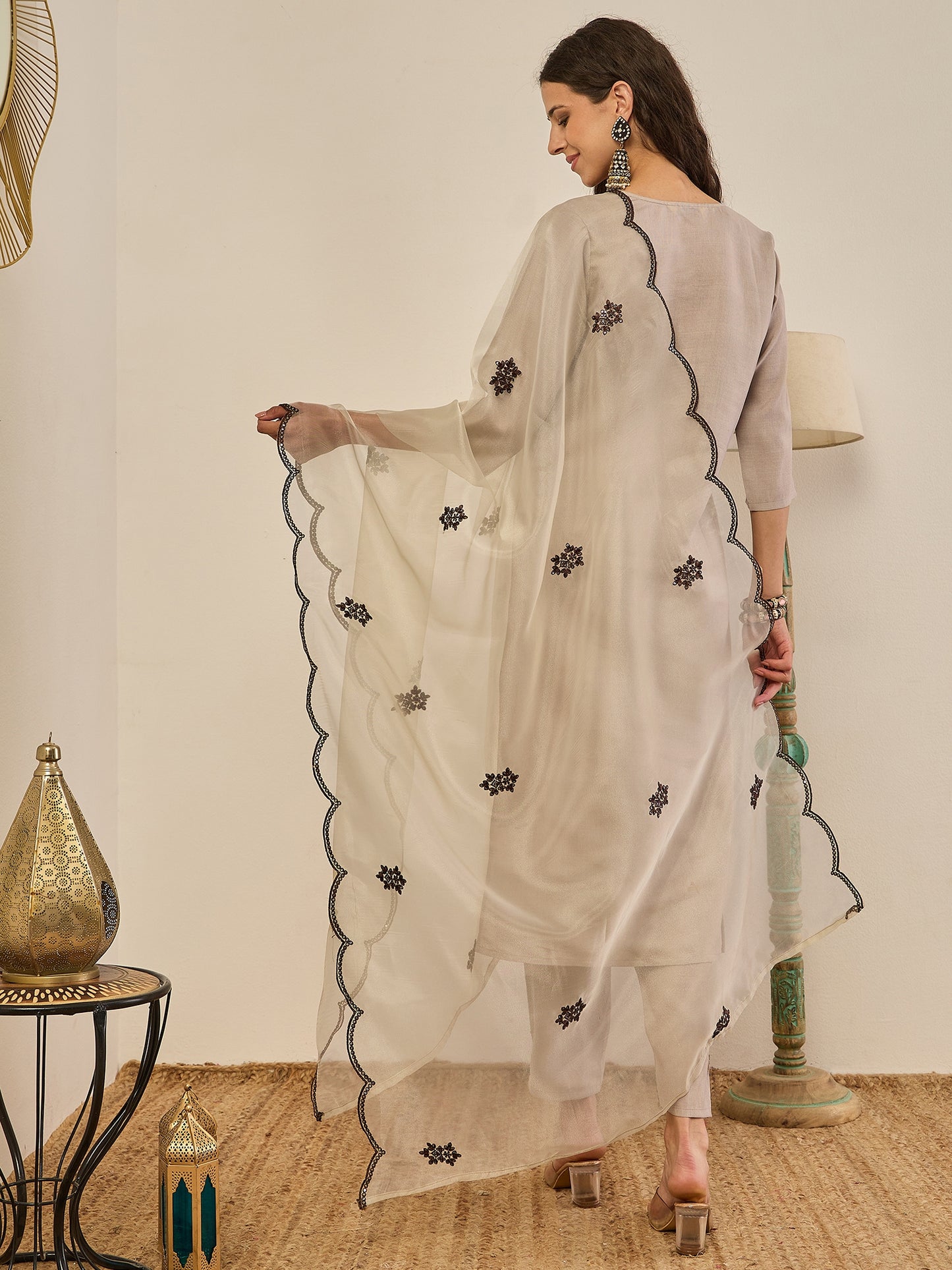 Dhiyona VV Saundh Blue Silk Blend Embroidered Kurta Set Suits