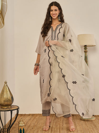 Dhiyona VV Saundh Blue Silk Blend Embroidered Kurta Set Suits