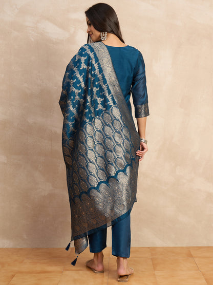 Dhiyona VV Paneri Teal blue Women's Silk Blend Banarasi Jacquard Zari Woven Straight Kurta Pant with Dupatta Set
