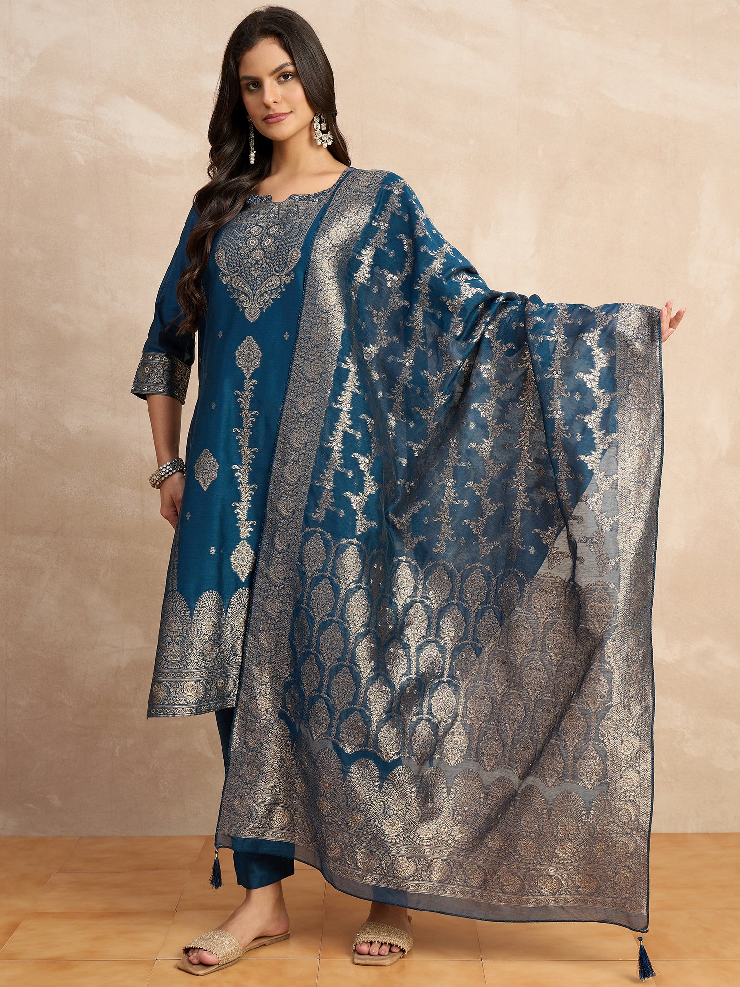 Dhiyona VV Paneri Teal blue Women's Silk Blend Banarasi Jacquard Zari Woven Straight Kurta Pant with Dupatta Set