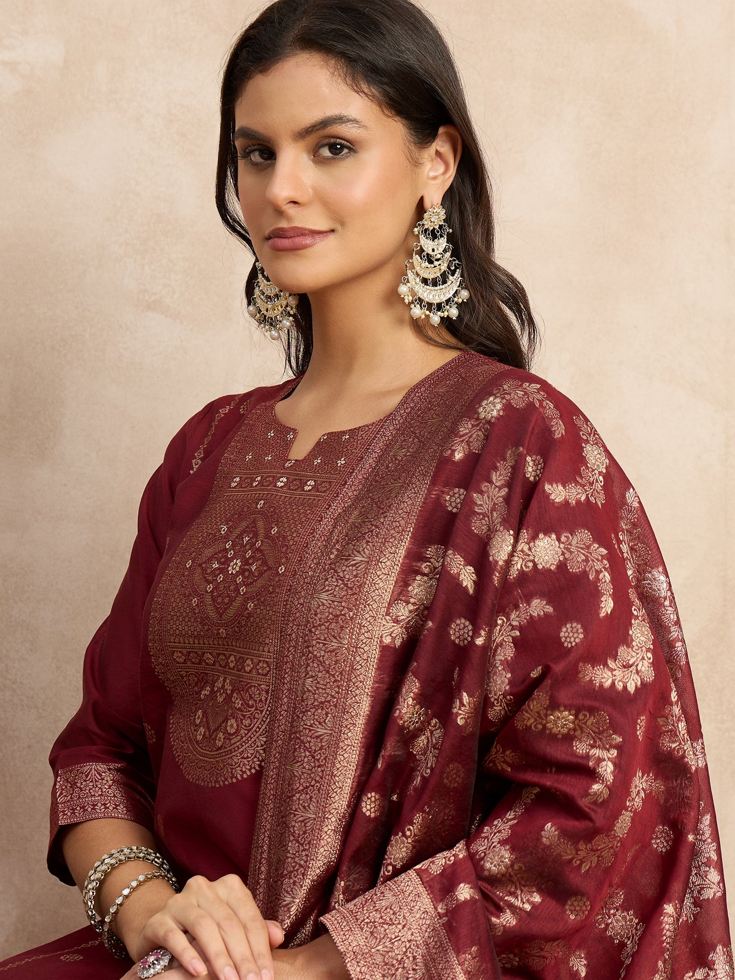 Dhiyona VV Paneri Red Women's Silk Blend Banarasi Jacquard Zari Woven Straight Kurta Pant with Dupatta Set