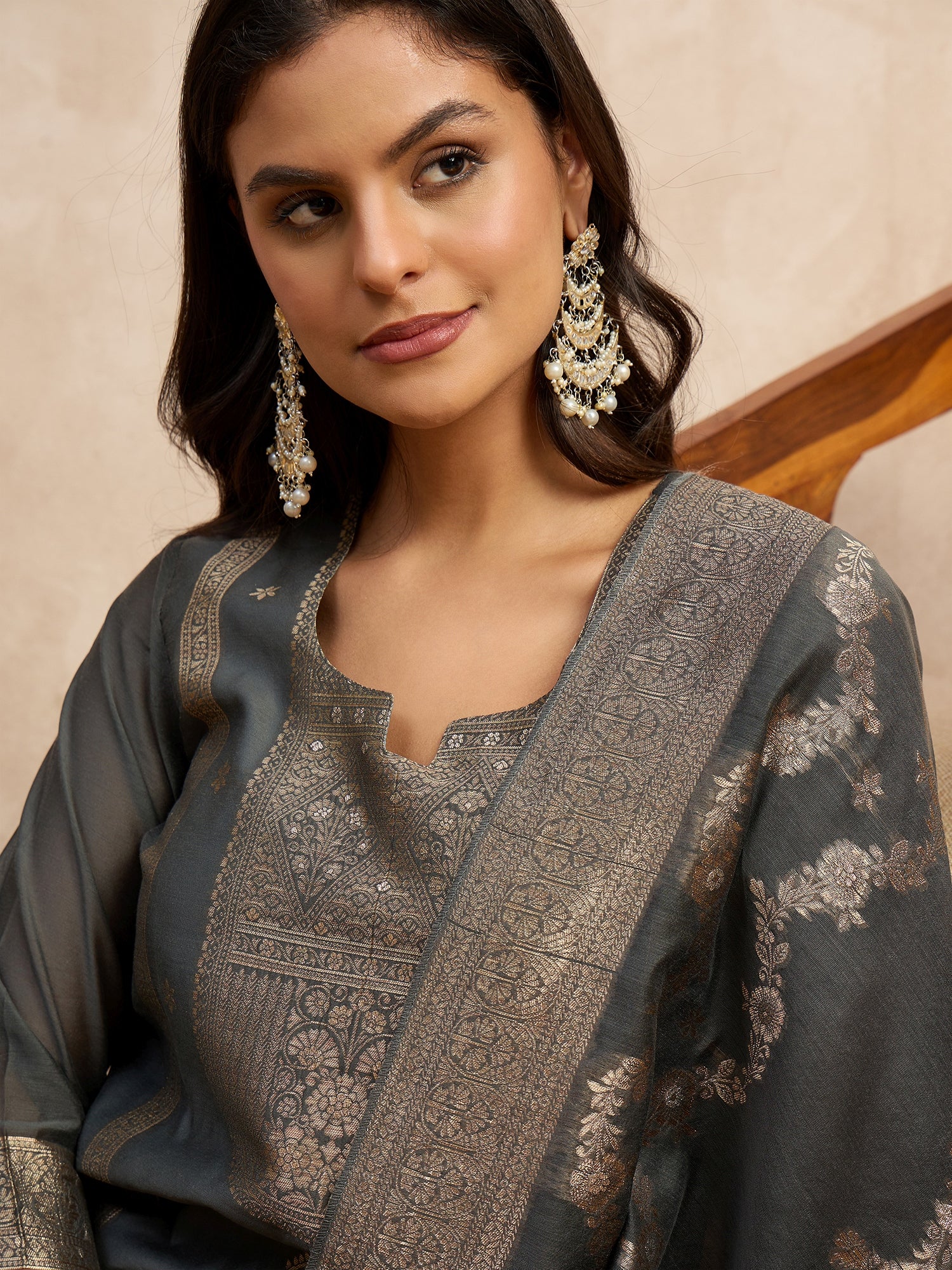 Dhiyona VV Paneri Grey Women's Silk Blend Banarasi Jacquard Zari Woven Straight Kurta Pant with Dupatta Set