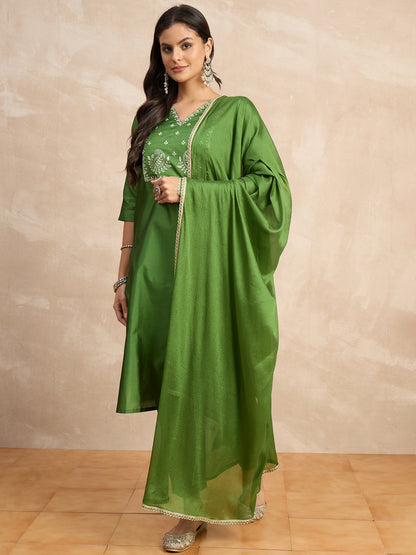 Dhiyona VV Aakar Light Green Women's Silk Blend Embroidery Kurta Pant Set with Dupatta