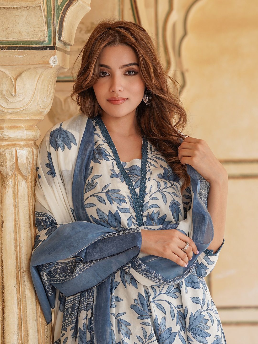 Dhiyona KL Floral Printed Square Neck Pure Cotton Anarkali Kurta with Trousers & Dupatta