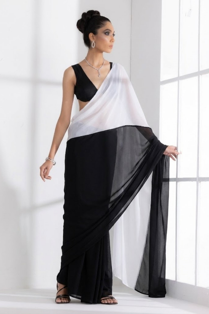 Dhiyona ST Black and White Georgette Triangle Saree with Blouse Fabric