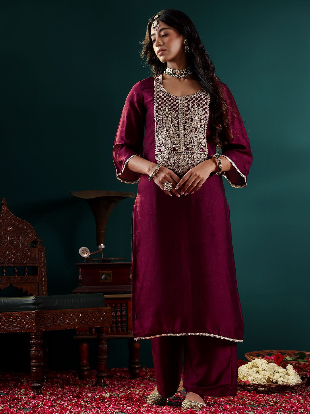 Dhiyona VA Women Ethnic Motifs Embroidered Regular Kurta with Palazzos & With Dupatta