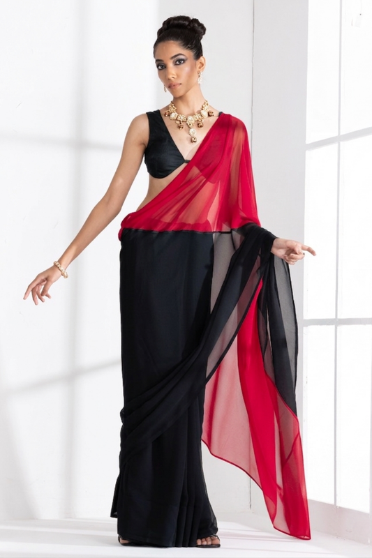 Dhiyona ST Black and Red Georgette Triangle Saree with Blouse Fabric