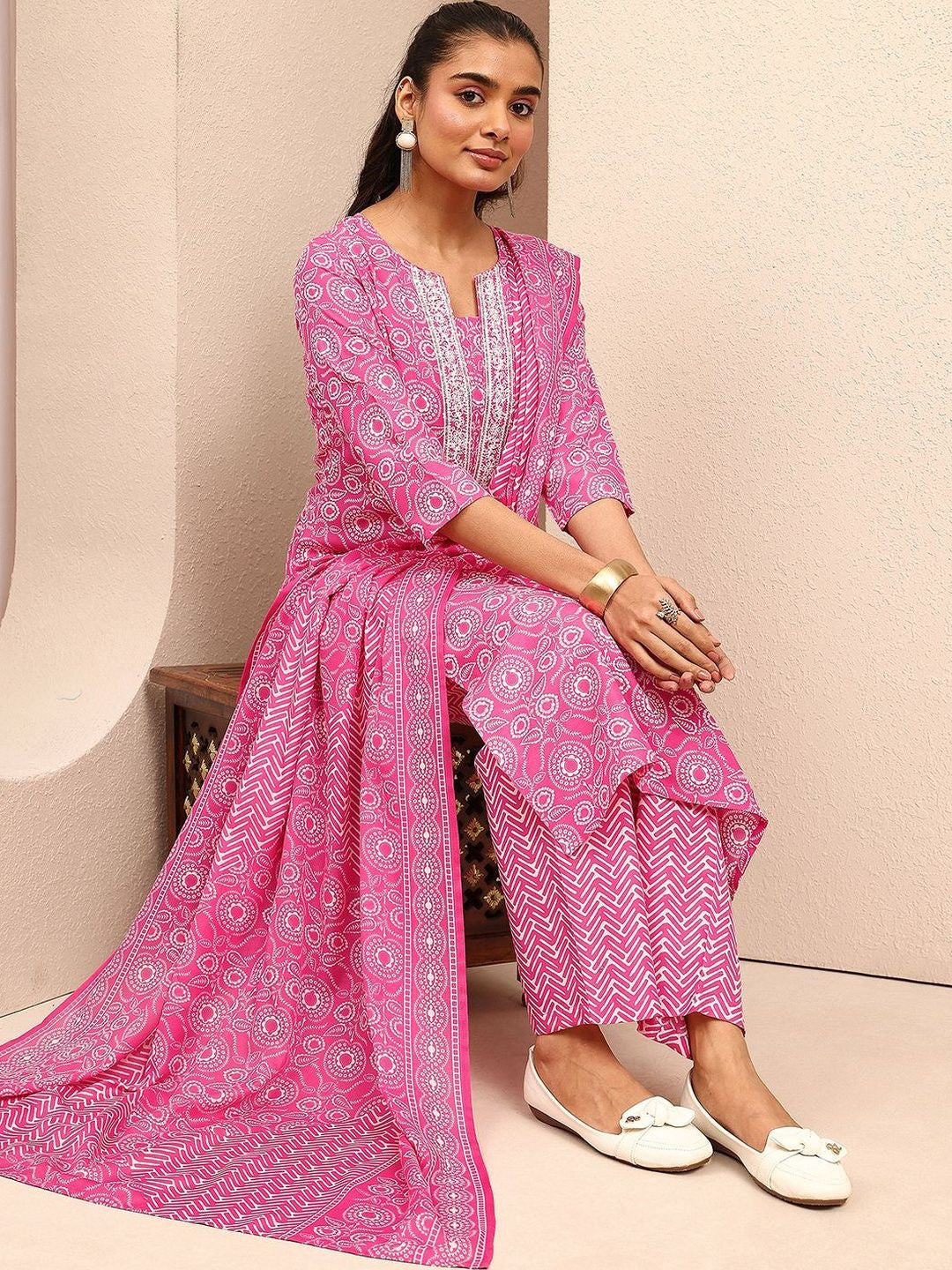 Women Ethnic Motifs Printed Regular Thread Work Kurta with Trousers & With Dupatta