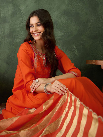 Dhiyona KL Women Embroidered A-Line Kurta Set