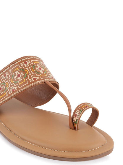 Dhiyona AK Embellished One Toe Flats