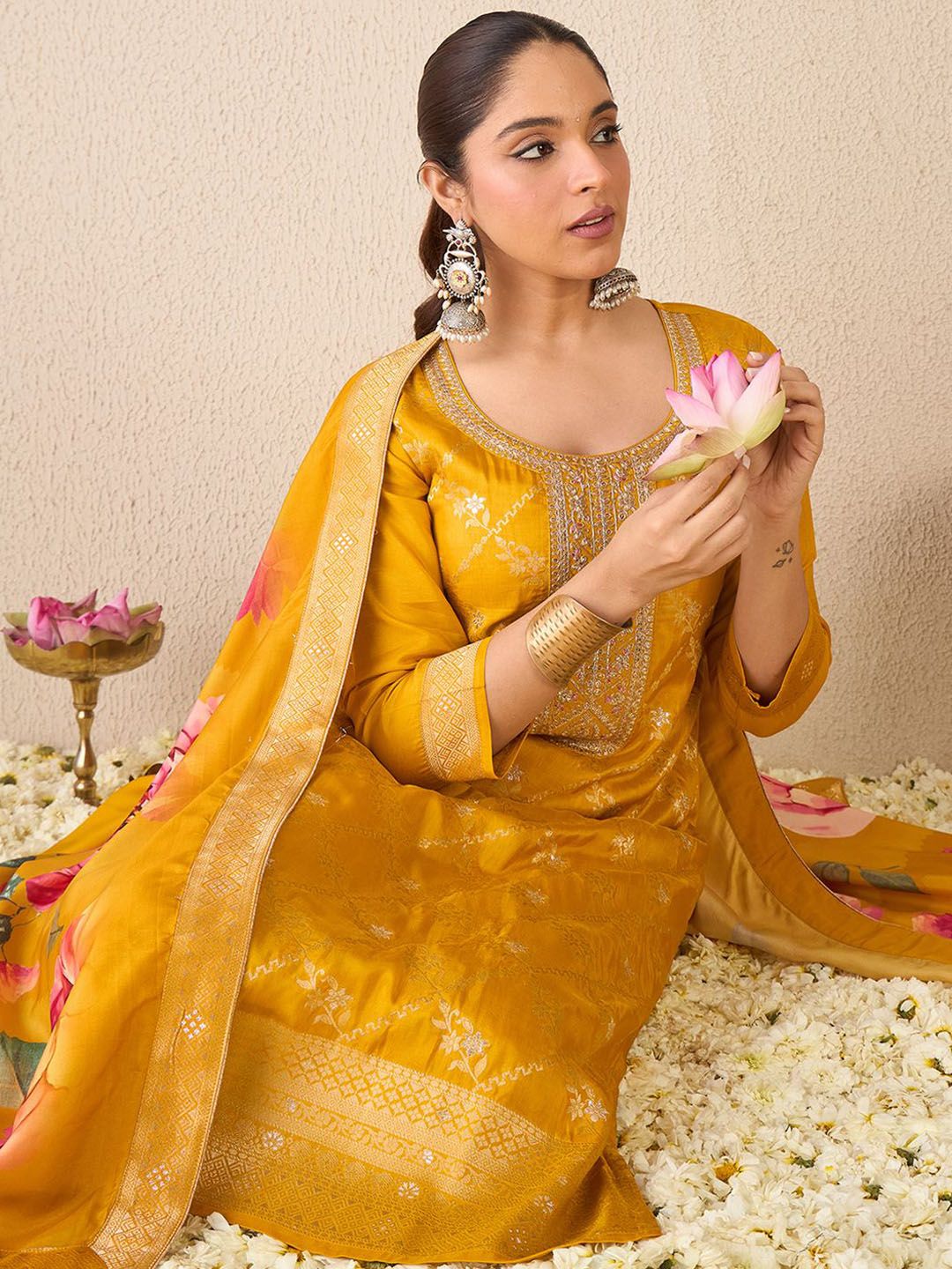Dhiyona IE Women Ethnic Motifs Embroidered Regular Kurta with Trousers & With Dupatta