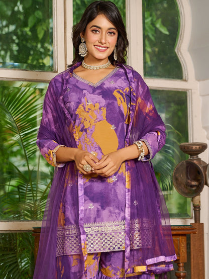 Women Dyed Regular Thread Work Kurta with Sharara & With Dupatta