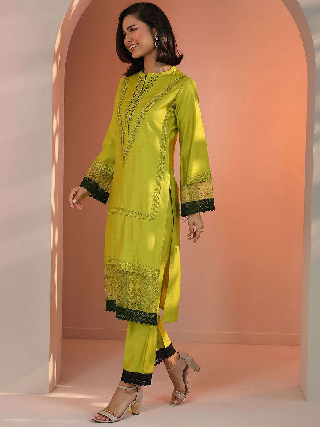 Women Embroidered Regular Kurta with Trousers & Dupatta