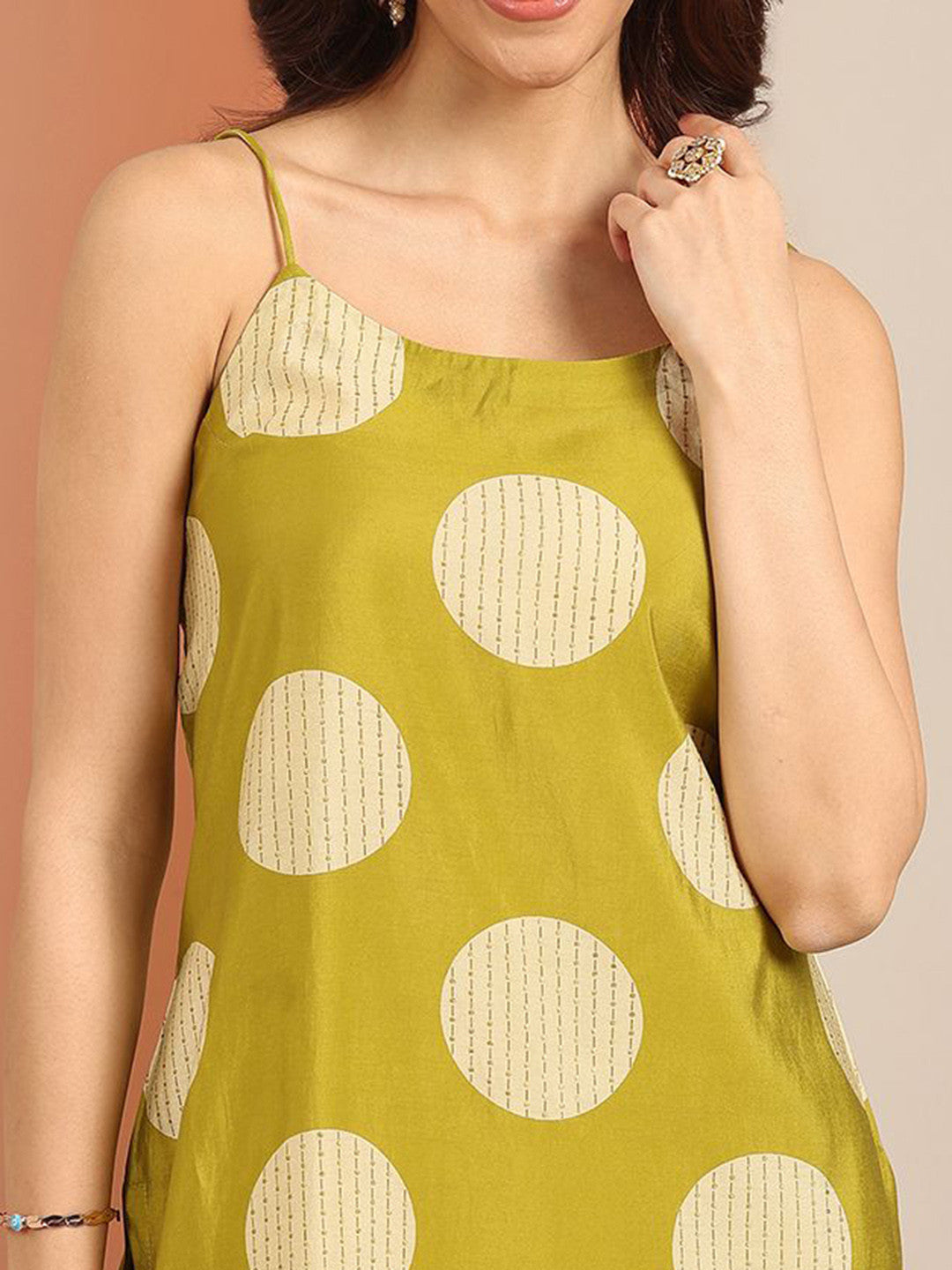 Women Geometric Printed Shoulder Straps Kurta with Palazzos