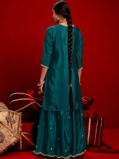 Women Ethnic Motifs Embroidered Regular Thread Work Kurta with Sharara & With Dupatta