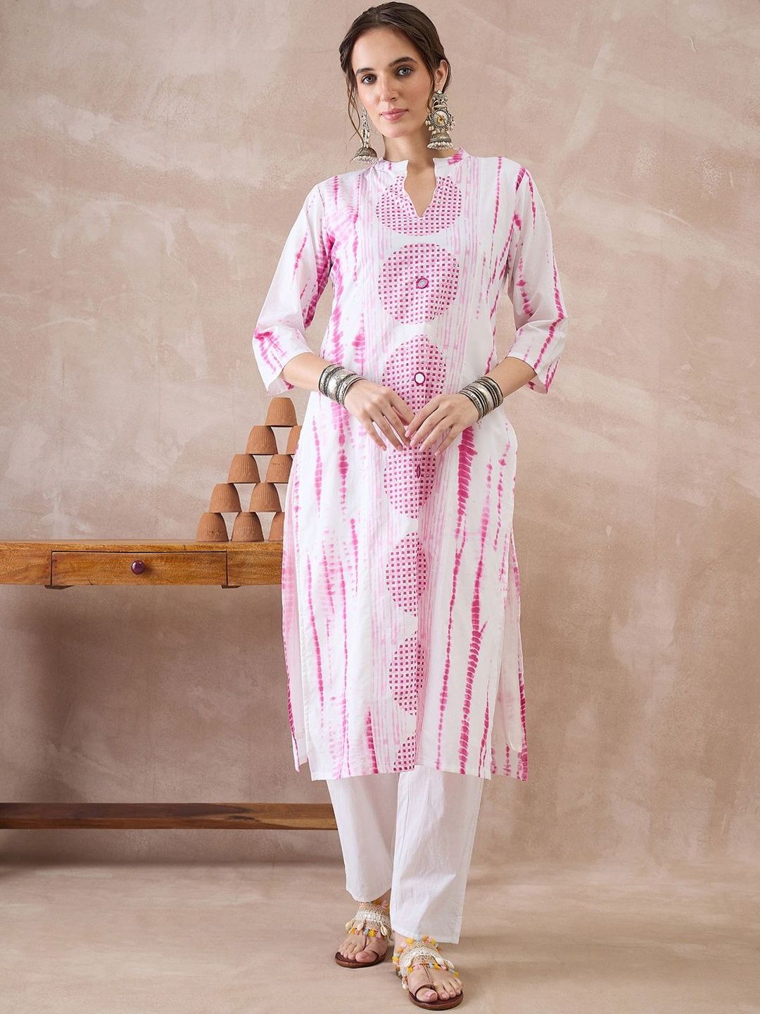 Women Dyed Regular Pure Cotton Kurta with Trousers & With Dupatta