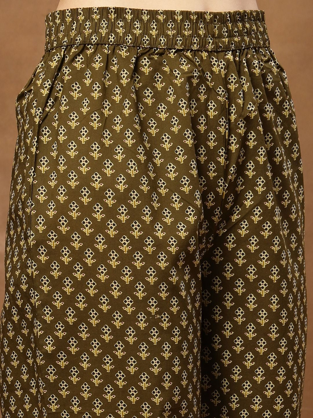 Printed Pure Cotton V-Neck Kurta & Palazzos