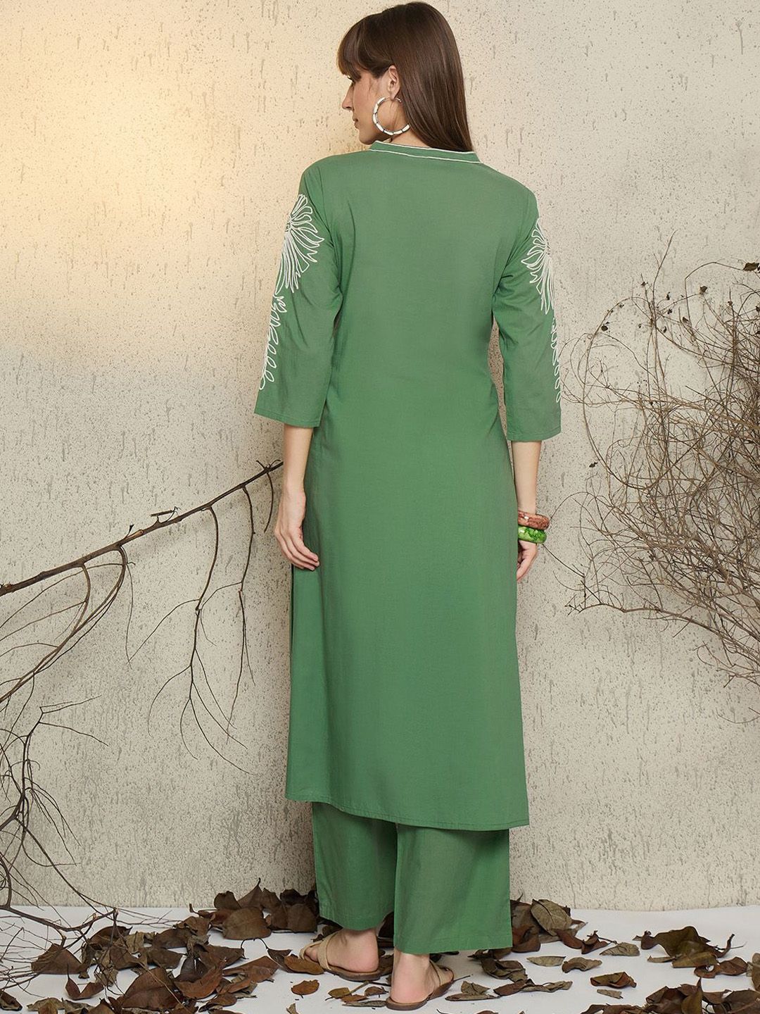 Dhiyona IE Women Embroidered Mandarin Collar Cotton Top and Trousers Co-Ords