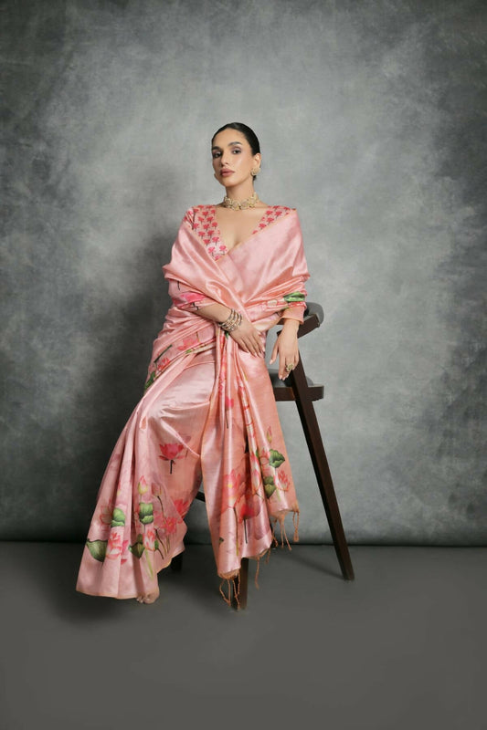 Women Yogita Lotus Peach Saree With Unstiched Blouse