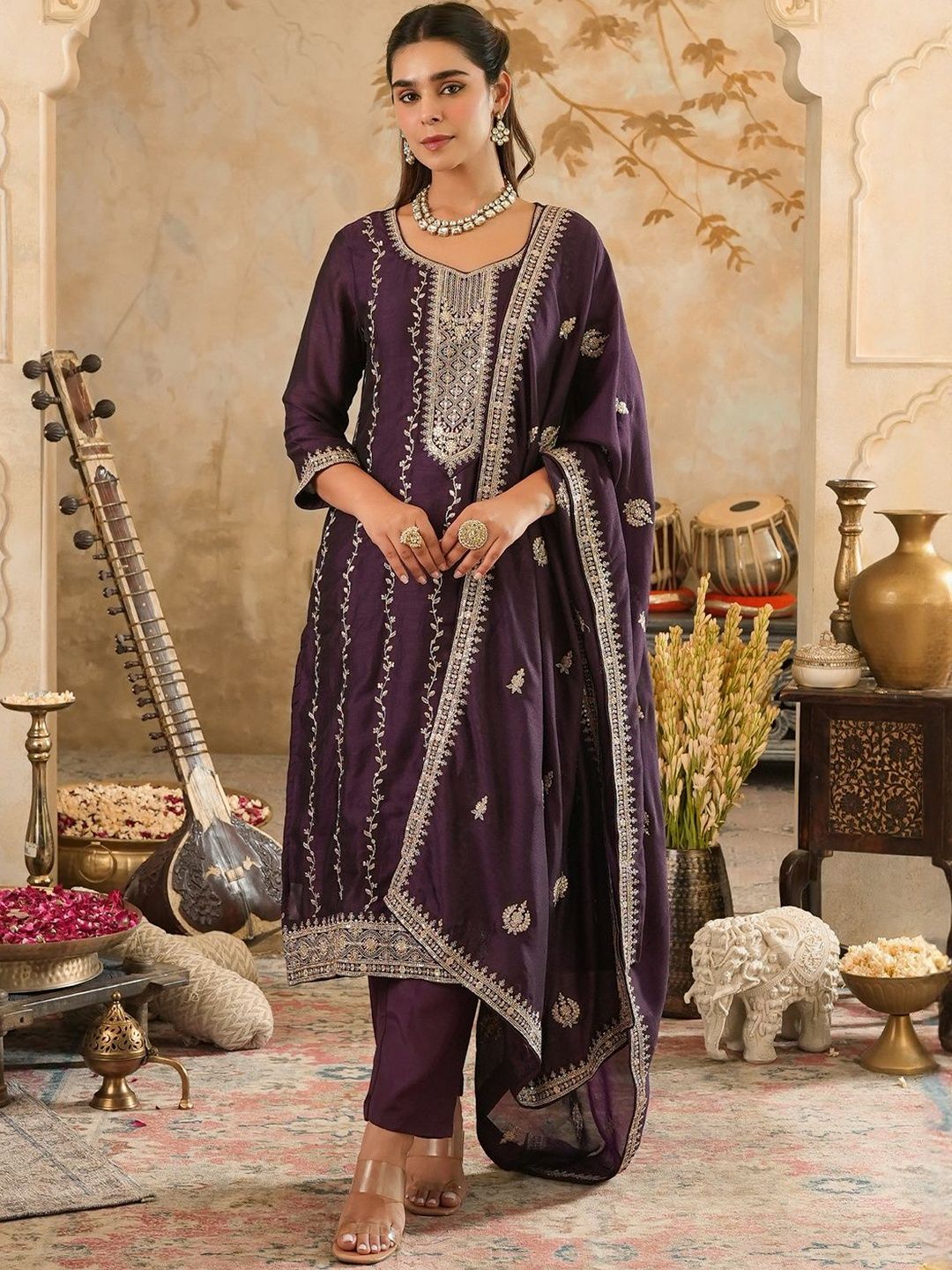 Dhiyona IE Women Ethnic Motifs Embroidered Thread Work Straight Kurta with Trouser & Dupatta
