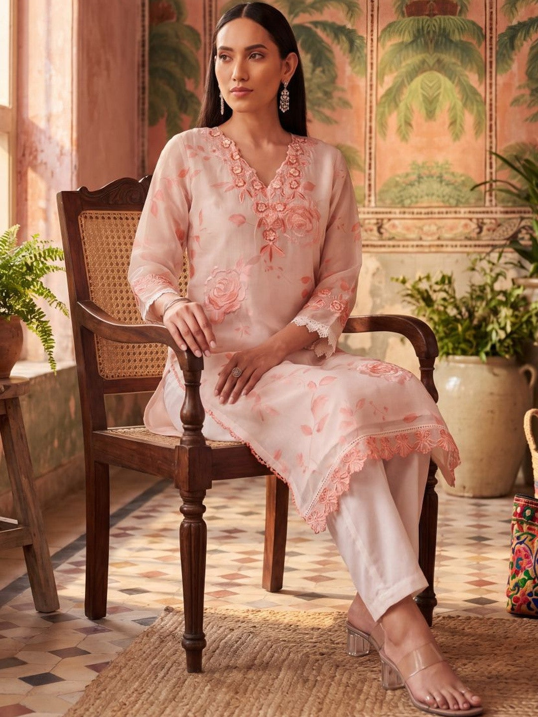 Women Floral Printed Regular Thread Work Kurta with Trousers & With Dupatta