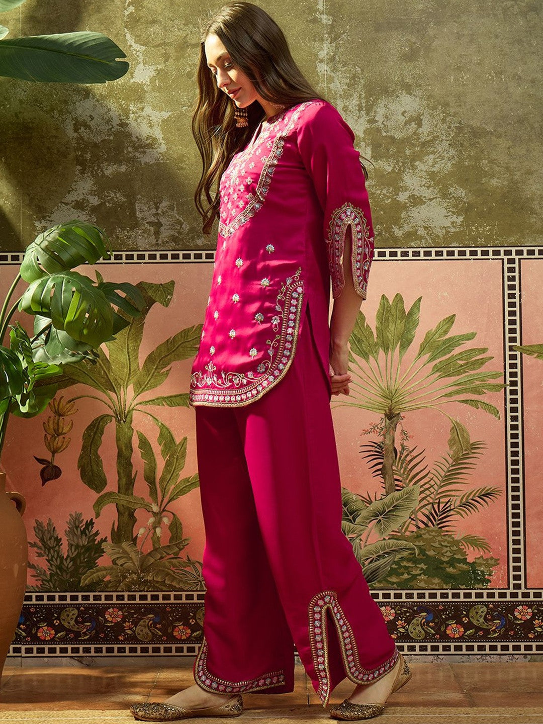 Embroidered Round Neck Kurta & Palazzos Kurta Set