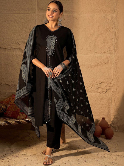 Women Ethnic Motifs Printed Regular Thread Work Pure Cotton Kurta with Trousers & With Dupatta
