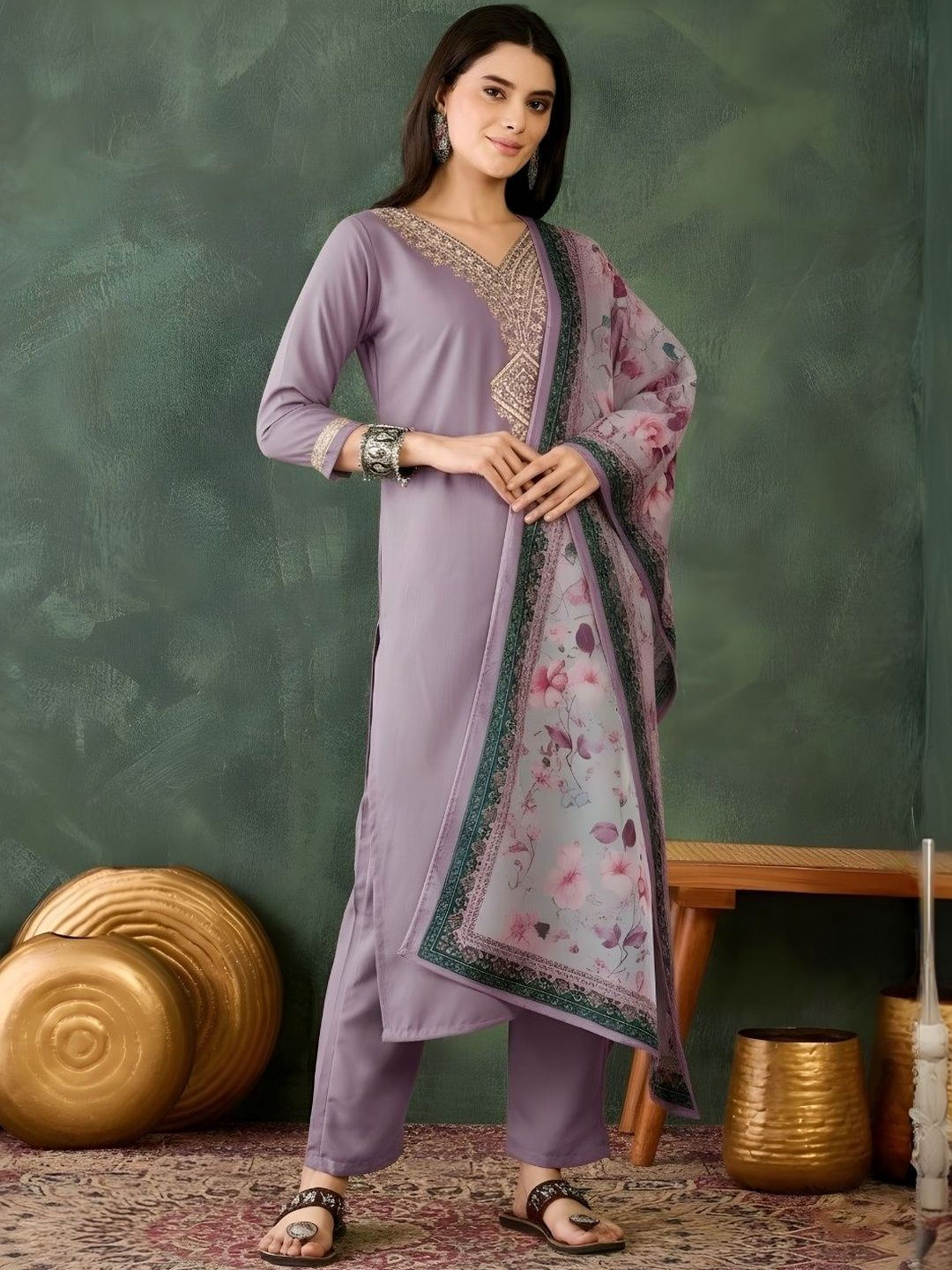 Dhiyona KL Women Ethnic Motifs Embroidered Regular Thread Work Kurta with Trousers & With Dupatta