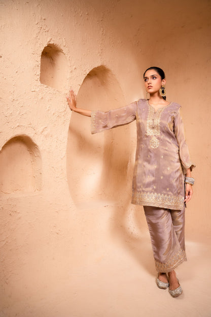 Leher Tissue Embroidered Mouse Suit Set