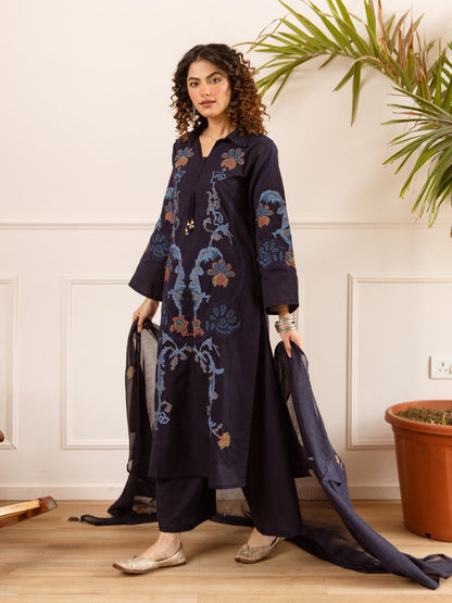 Karen trypan embroidery cotton suit set