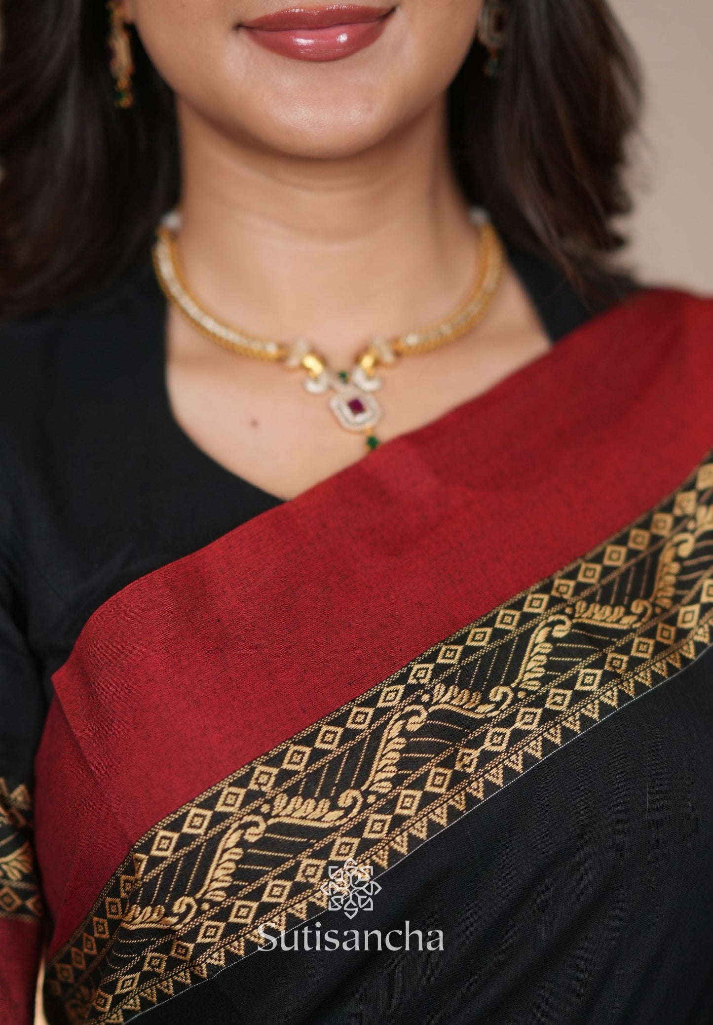 Dhiyona SS The Weaver's Touch: Pure Bengal Cotton Saree with Timeless Appeal