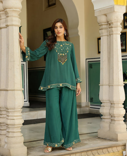 Jaalini Green Crepe Kurta Set