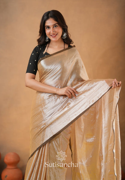 Dhiyona SS Ivory Gold Horizon – Flowing with Regal Charm