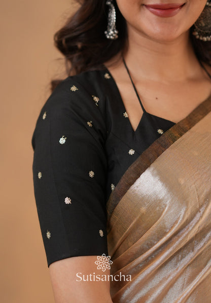 Dhiyona SS Ivory Gold Horizon – Flowing with Regal Charm